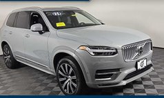 2025 Volvo XC90 B5 Plus Bright Theme