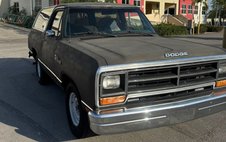 1988 Dodge Ramcharger 150