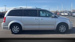 2010 Chrysler Town and Country Touring