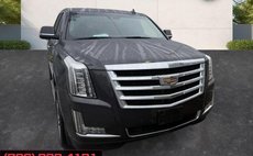 2016 Cadillac Escalade Luxury Collection
