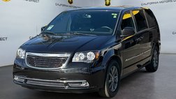 2015 Chrysler Town and Country S