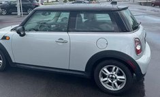 2011 MINI Cooper Base