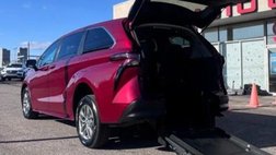 2024 Toyota Sienna LE 8-Passenger