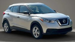 2019 Nissan Kicks S