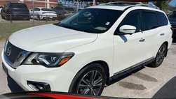 2017 Nissan Pathfinder Platinum