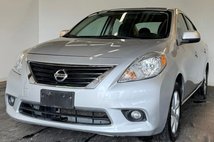 2012 Nissan Versa SL