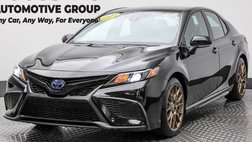 2024 Toyota Camry Hybrid SE Nightshade