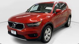 2020 Volvo XC40 T5 Momentum