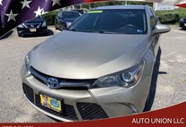 2016 Toyota Camry Hybrid SE