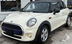 2017 MINI Hardtop Cooper