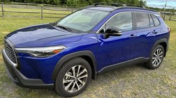 2025 Toyota Corolla Cross XLE