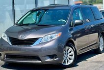 2012 Toyota Sienna LE 7-Passenger