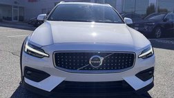2024 Volvo V60 Cross Country B5 Plus