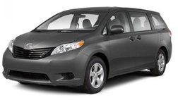 2013 Toyota Sienna XLE 7-Passenger