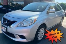 2013 Nissan Versa 1.6 S