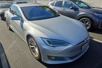 2016 Tesla Model S 90D