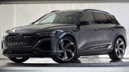 2024 Audi SQ8 e-tron quattro Premium Plus