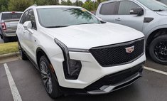 2025 Cadillac XT4 Sport
