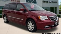 2016 Chrysler Town and Country Touring