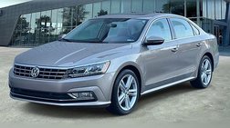 2017 Volkswagen Passat 1.8T SEL Premium
