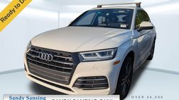 2020 Audi Q5 e quattro Premium Plus 55 TFSI