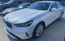 2025 BMW 5 Series 530i