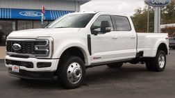 2026 Ford F-450 Super Duty Platinum