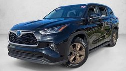 2023 Toyota Highlander Hybrid Bronze Edition