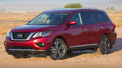 2020 Nissan Pathfinder SV
