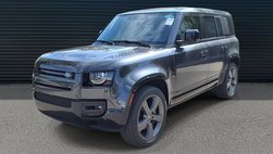 2025 Land Rover Defender 110 V8 P525