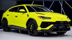 2023 Lamborghini Urus Performante
