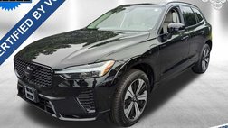 2024 Volvo XC60 Recharge T8 Plus Dark Theme