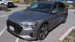 2023 Audi e-tron quattro Premium Plus