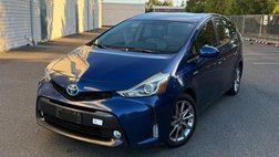 2015 Toyota Prius v Five