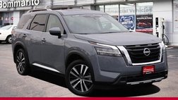 2024 Nissan Pathfinder Platinum
