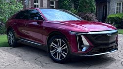 2024 Cadillac LYRIQ Luxury 3