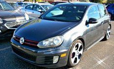 2012 Volkswagen GTI 2.0T 2-Door FWD with Convenience and Sunroof