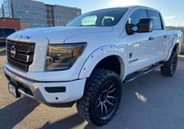 2023 Nissan Titan SV