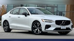 2022 Volvo S60 Recharge T8 R-Design Expression