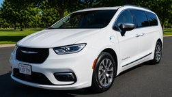 2023 Chrysler Pacifica Hybrid Pinnacle
