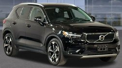 2020 Volvo XC40 T5 Momentum