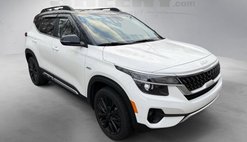 2022 Kia Seltos Nightfall