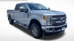 2017 Ford Super Duty F-250 Lariat