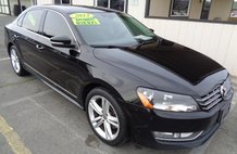 2013 Volkswagen Passat TDI SEL Premium