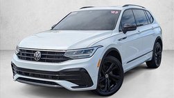 2023 Volkswagen Tiguan SE R-Line Black