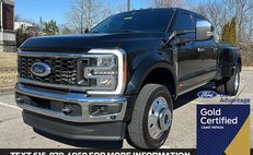 2023 Ford F-450 Super Duty Lariat