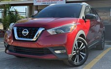 2019 Nissan Kicks SR