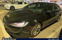 2016 Chrysler 200 S
