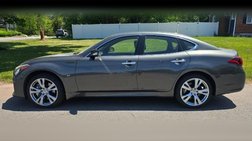 2015 Infiniti Q70 3.7