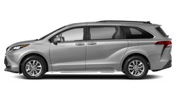 2023 Toyota Sienna XLE 7-Passenger